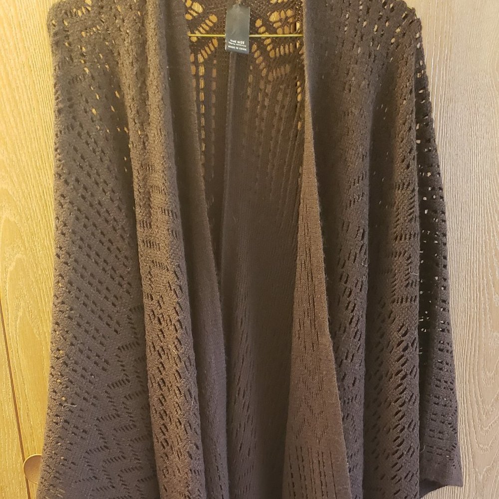 Knit Shawl with Fringe